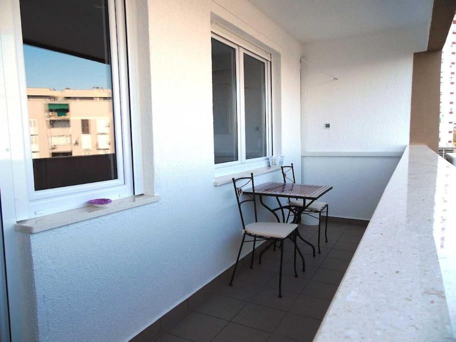 Eurit Apartment Shown In Detail سبليت المظهر الخارجي الصورة